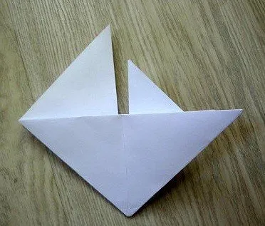 Кораблики из бумаги по схеме оригами. Как сделать кораблик из бумаги. 12