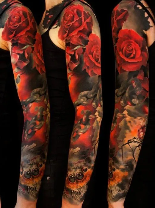татуировка рукав с красными розами