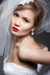 Свадебный макияж для карих глаз: особенности и правила нанесения. Свадебный макияж для невесты с карими глазами. 7