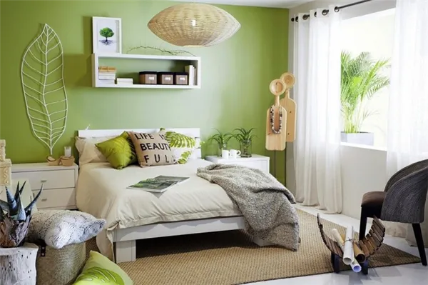 Зеленая спальня: оттенки, сочетания, советы, выбор отделки, правила комбинирования изумрудных и салатовых цветов, 150 фото. Спальня в зеленых тонах. 7