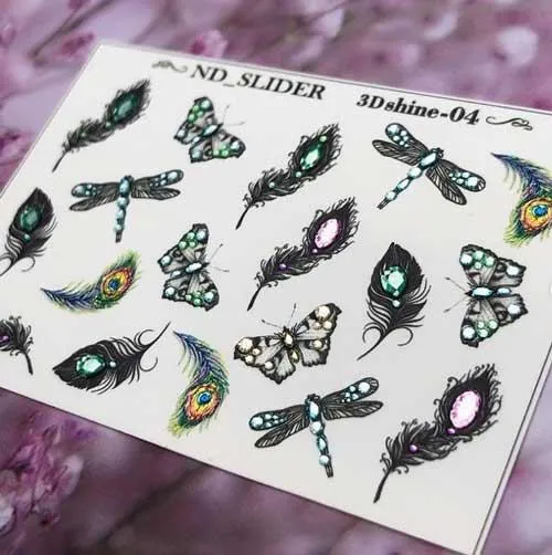 Маникюр с бабочками 2021: фото-новинки дизайна