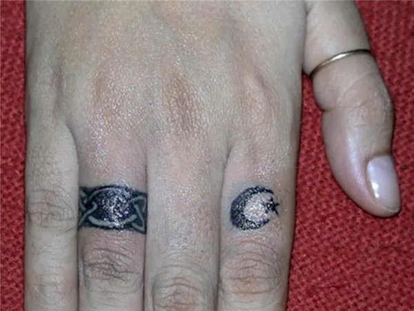 Татуировки обручальные кольца +70 фото и полезные советы