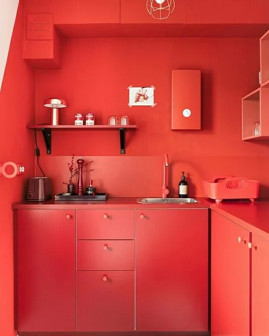 Дизайн красной кухни: 73 примера и советы по оформлению интерьера. Красный свет на кухне. 10