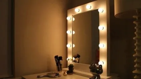 Изготовление зеркала для макияжа с подсветкой своими руками