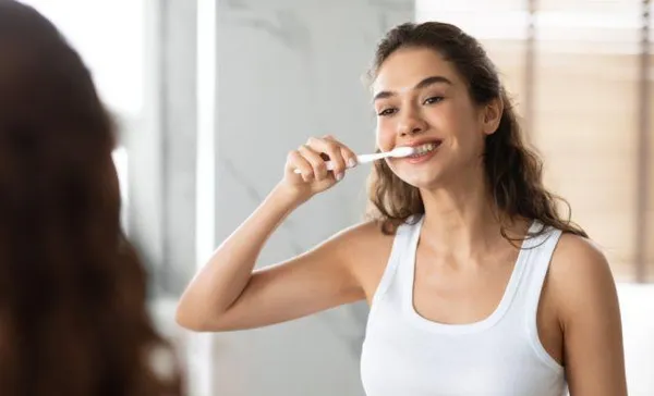 Как выбрать зубную пасту при чувствительной эмали. Зубная паста для чувствительных зубов рейтинг. 11
