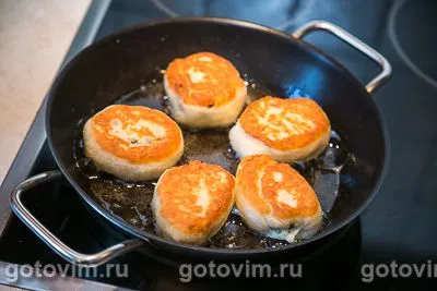 Жареные пирожки с мясом, Шаг 11