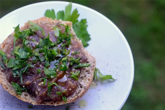 Острые баклажаны на зиму с помидорами - 19 домашних вкусных рецептов 11