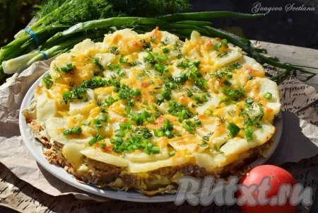 Картофельная запеканка с фаршем и сыром в духовке